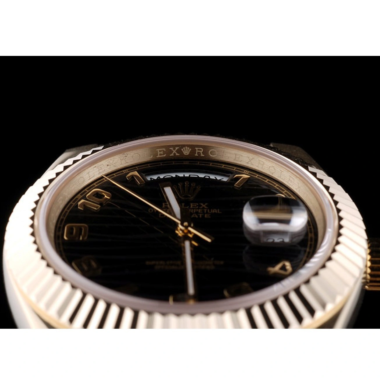 Aaa fake watches Dial 41980 Stainless Patterned Rolex Steel Strap DayDate Gold Black 1028